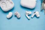Samsung-Galaxy-Buds-Live-vs-AirPods-Pro.jpg Samsung-Galaxy-Buds-Live-vs-AirPods-Pro.jpg